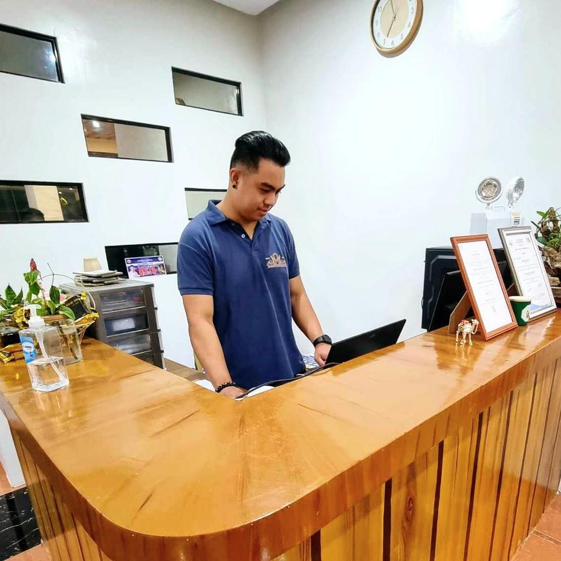Majestique Hotel Albay Bicol Guinobatan Zewnętrze zdjęcie
